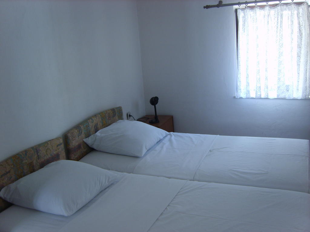 Rooms Roso Trogir Chambre photo